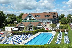 Renaissance Paris Hippodrome De St. Cloud Hotel