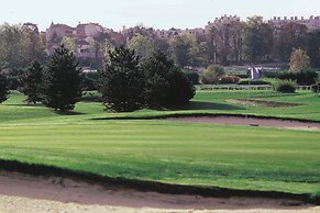 Renaissance Paris Hippodrome De St. Cloud Hotel