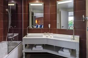 Renaissance Paris Hippodrome De St. Cloud Hotel