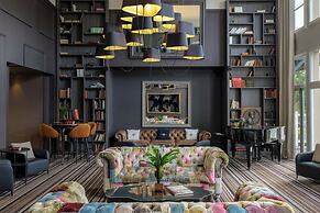 Renaissance Paris Hippodrome De St. Cloud Hotel