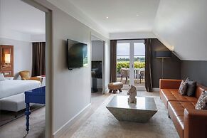 Renaissance Paris Hippodrome De St. Cloud Hotel