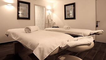 Renaissance Paris Hippodrome De St. Cloud Hotel