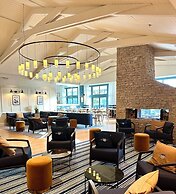 Renaissance Paris Hippodrome De St. Cloud Hotel