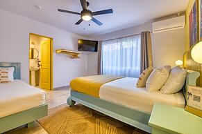 Bocas Paradise Hotel