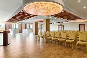 Ramada by Wyndham Usak