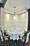 L'Escale Hôtel Suites