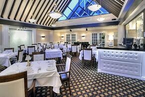 L'Escale Hôtel Suites