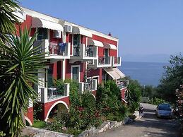 Apraos Bay Hotel