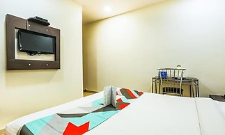 FabHotel Adore Inn