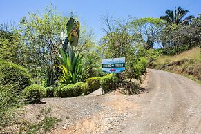 Tiki Villas Rainforest Lodge & Spa