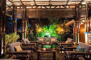 Tiki Villas Rainforest Lodge & Spa