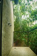 Tiki Villas Rainforest Lodge & Spa