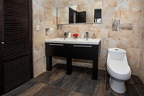 Tiki Villas Rainforest Lodge & Spa