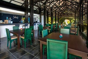 Tiki Villas Rainforest Lodge & Spa