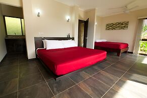 Tiki Villas Rainforest Lodge & Spa