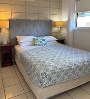 Airlie Apartments