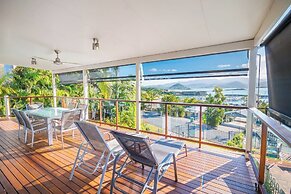 Airlie Apartments