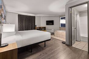 Days Inn by Wyndham Lakewood South Tacoma