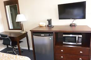 Days Inn by Wyndham Lakewood South Tacoma