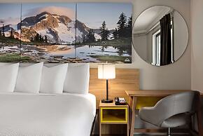 Days Inn by Wyndham Lakewood South Tacoma