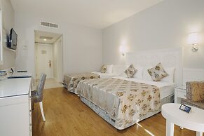 Amelia Beach Resort Hotel & Spa