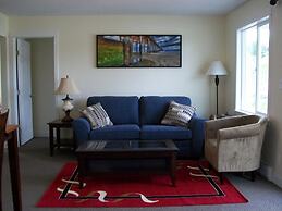 The Bayshore Waterfront Inn