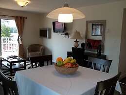 The Bayshore Waterfront Inn