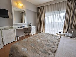 Seamelia Beach Resort Hotel & Spa