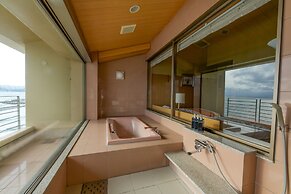 Wakamatsu Hot Spring Resort