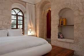 Alegra Boutique Hotel
