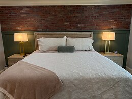 Hotel 27