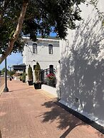 Hotel 27