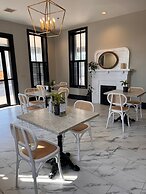Hotel 27