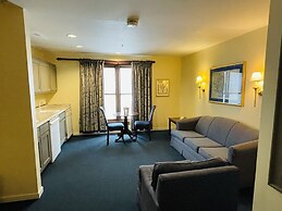 Hotel 27