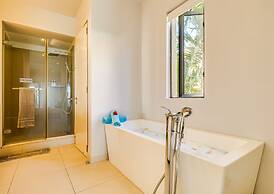 Cap Ouest by Horizon Holidays