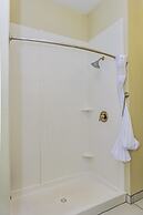 Holiday Inn Express Cheektowaga North East by IHG