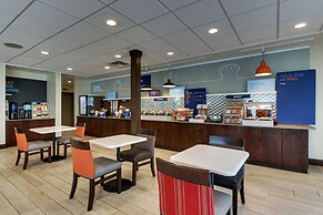 Holiday Inn Express Cheektowaga North East by IHG