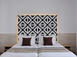 Atlantica Panthea Resort