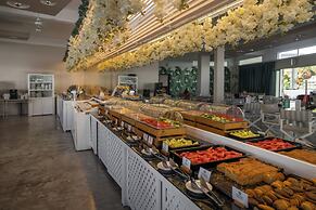 Marathon Beach Resort