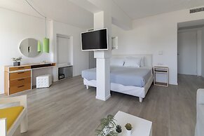 Marathon Beach Resort