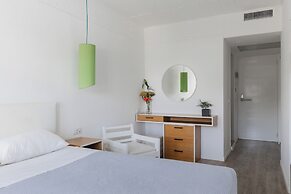 Marathon Beach Resort