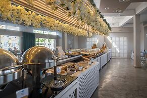 Marathon Beach Resort