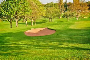 Windmill Village Hotel, Golf Club & Spa, BW Signature Collection