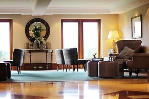 Windmill Village Hotel, Golf Club & Spa, BW Signature Collection