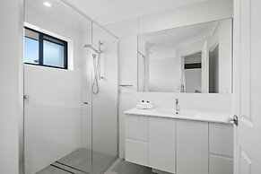 Bella Mare Beachside Apartments