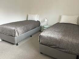 Bella Mare Beachside Apartments