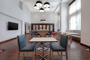 Hampton Inn & Suites Harvey/New Orleans West Bank