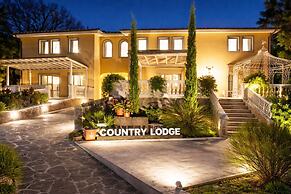 Country Lodge