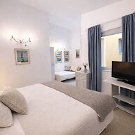 Country Lodge