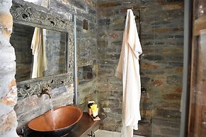 Aigis Suites